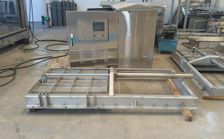 1764578708456892.jpg 700.jpg